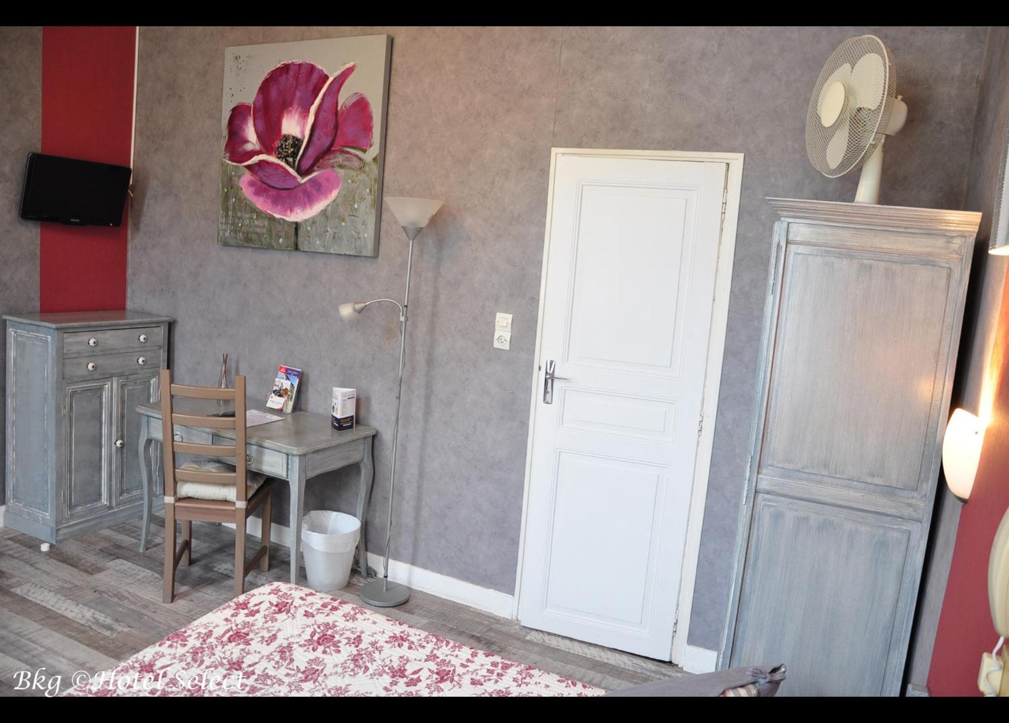 Select Salon-de-Provence